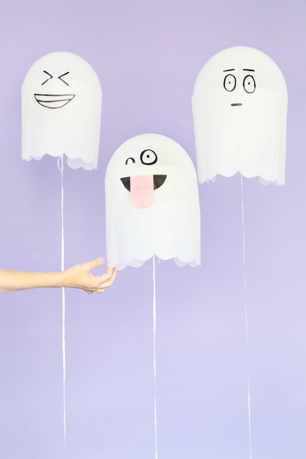 silly ghost balloon