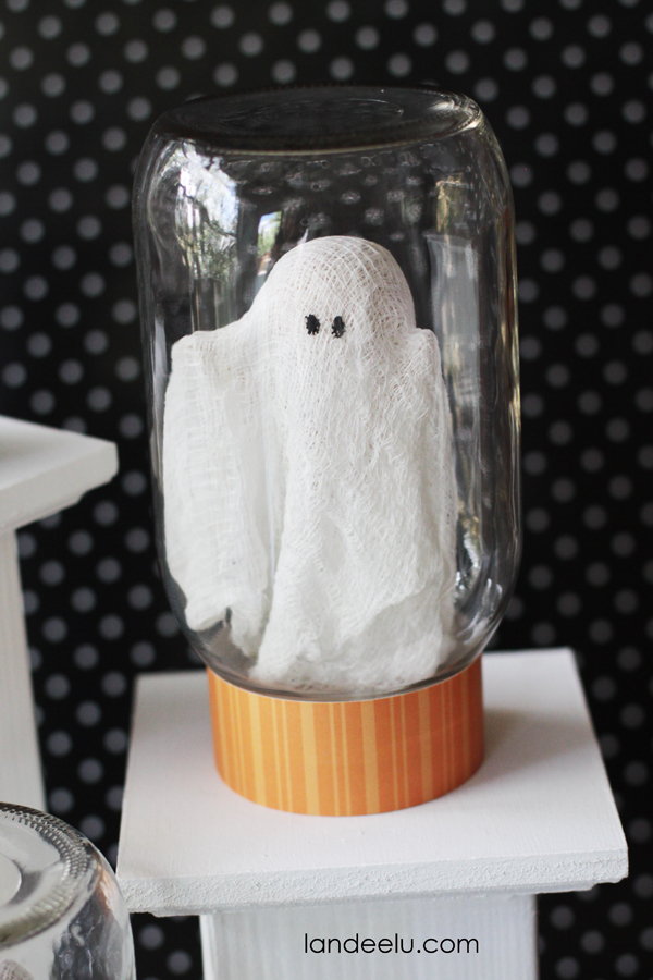 pet ghost in a jar