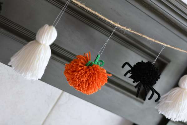 pumpkin ghost spider halloween garland