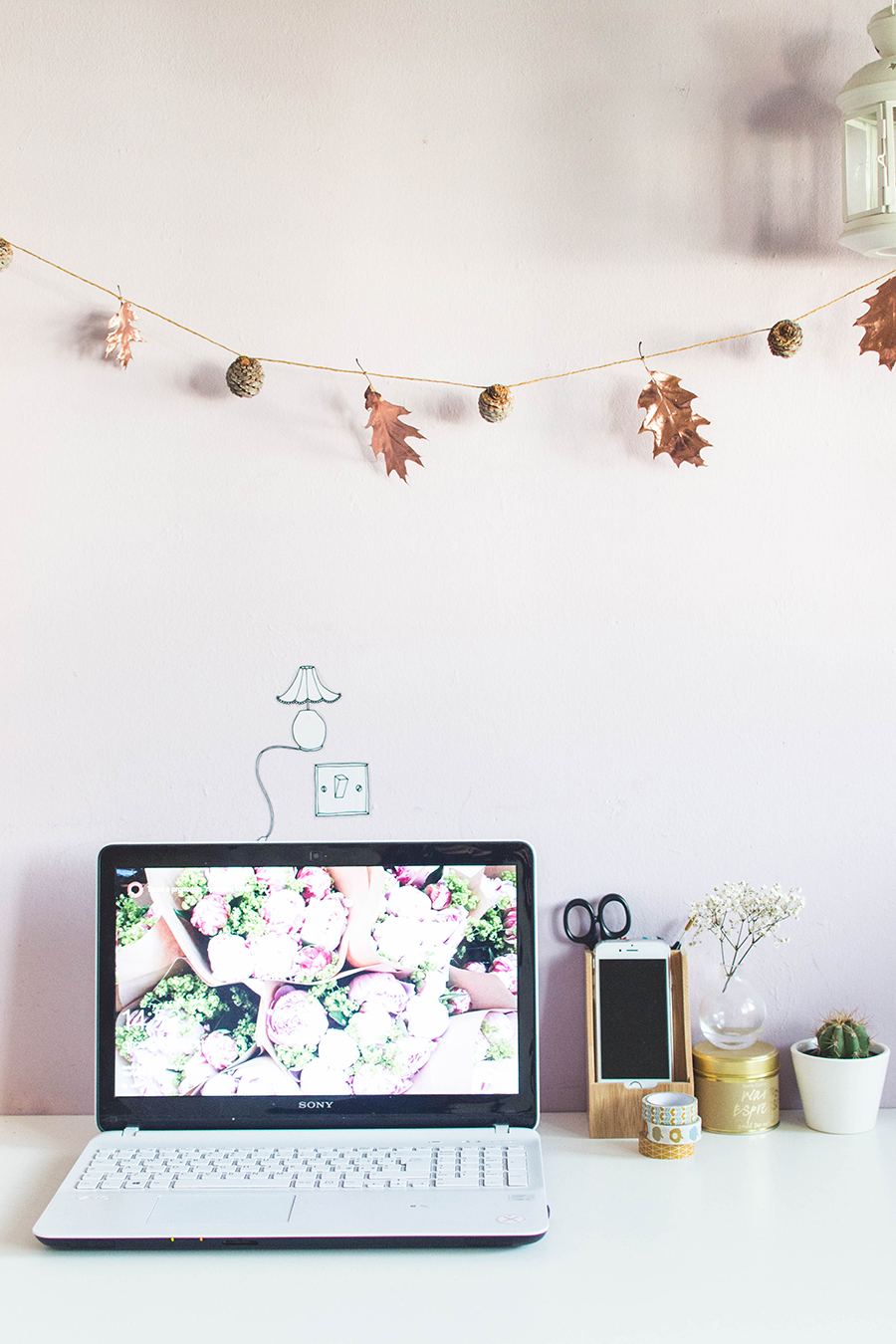 Simple pine cone and metallic fall leaf garland