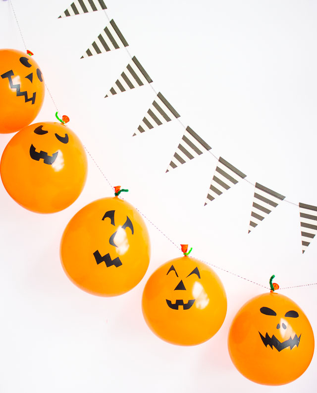 jack-o-lantern balloon garland