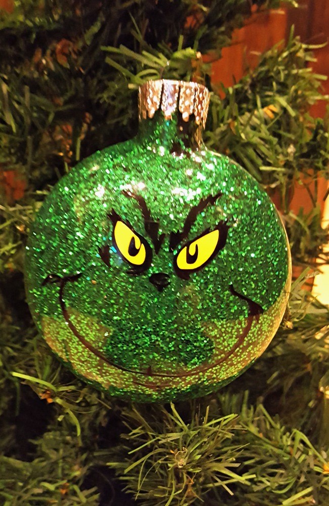 glitter Grinch Christmas ball ornament tutorial