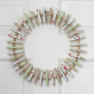 Christmas card display wreath tutorial