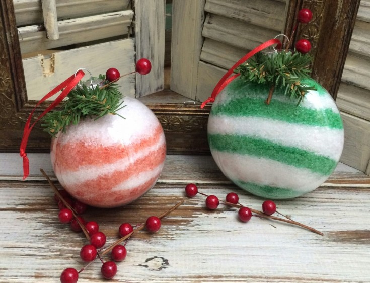 Christmas ornament bath salts