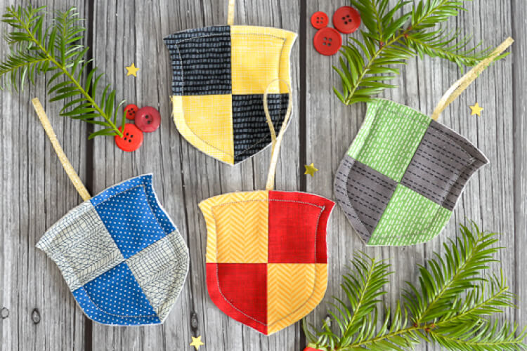 Harry Potter Crest Sewn Christmas Ornaments Tutorial