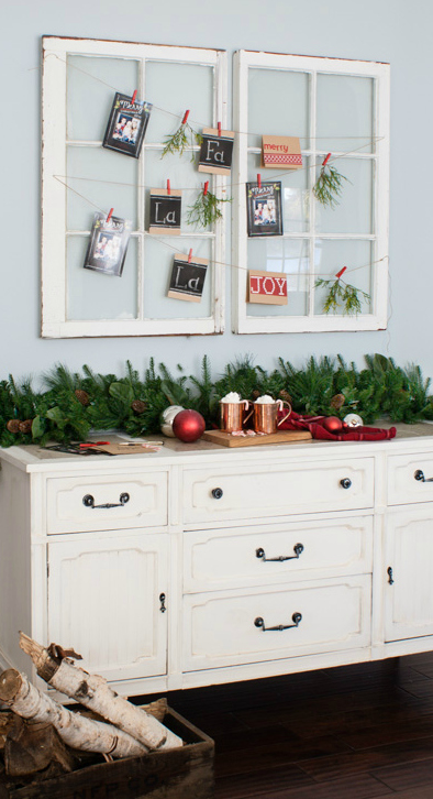 old windows used to display Christmas cards