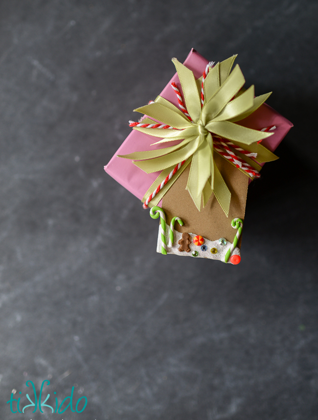 Gingerbread candyland Christmas gift tag tutorial