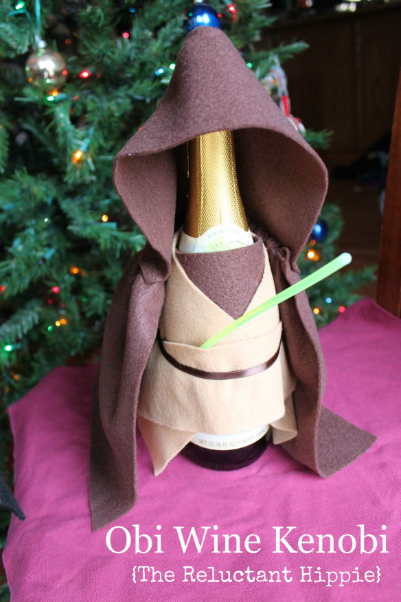 Obi-Wine Kenobi felt wine bottle cover tutorial