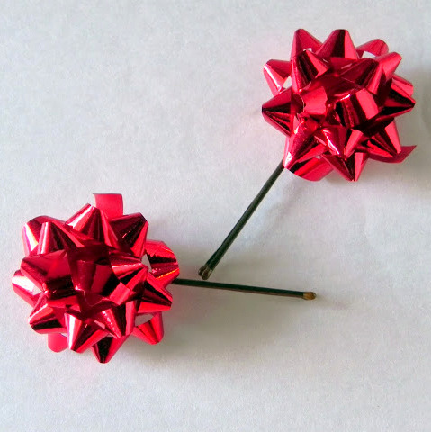 Christmas bow hair clips tutorial