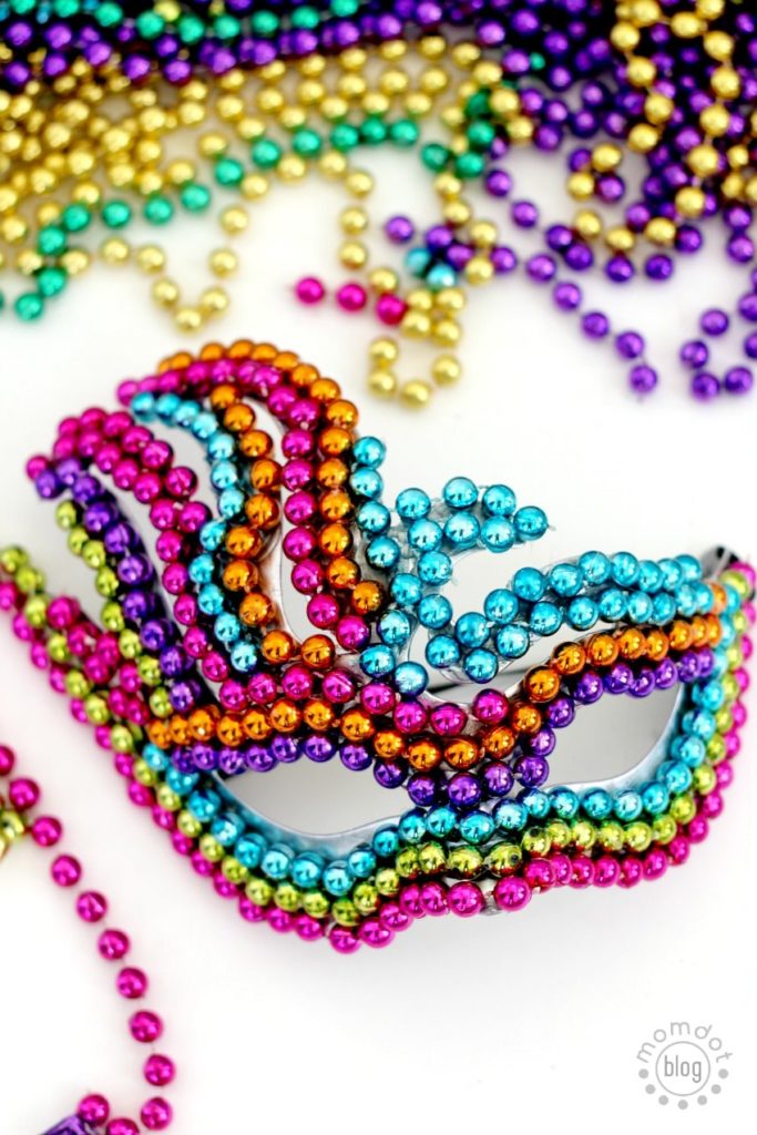 Mardi gras bead mask tutorial