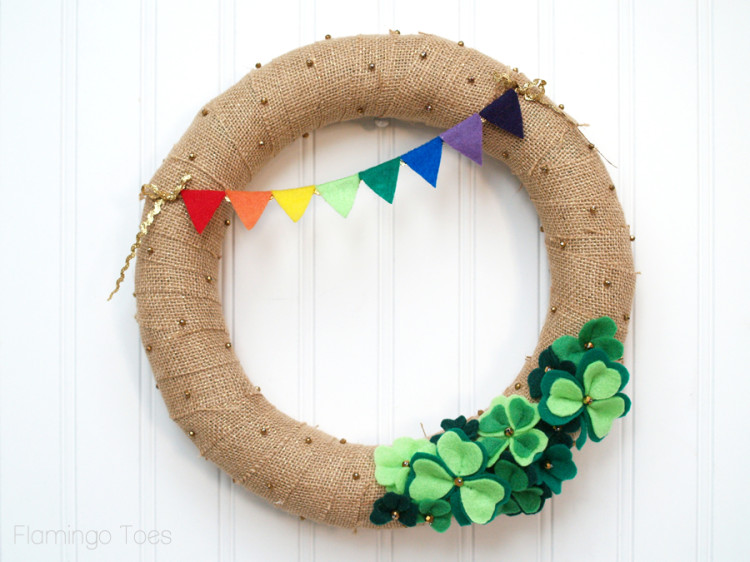 St. Patrick's Day burlap and felt wreath tutorial