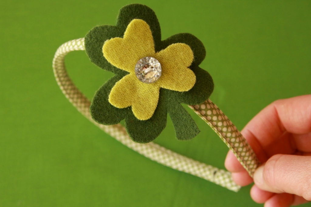 Easy felt shamrock headband tutorial for St. Patrick's Day