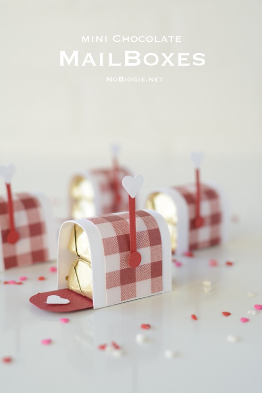 Chocolate Valentine mailbox tutorial