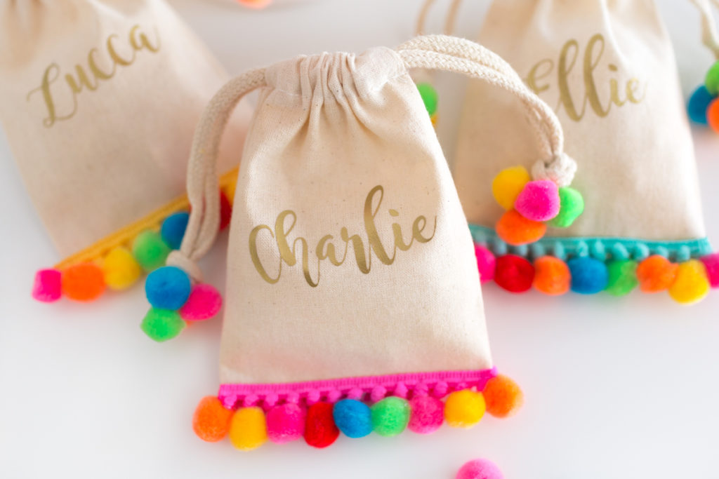 No sew pom pom party favor bags tutorial